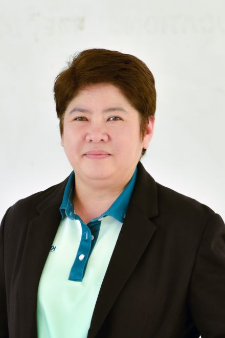 นางสาวนงลักษณ์ วงษ์พรพันธุ์