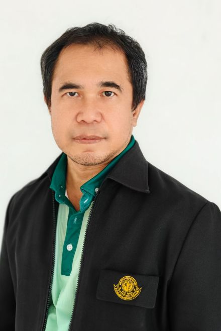 นายธเนตร ศรีสุข