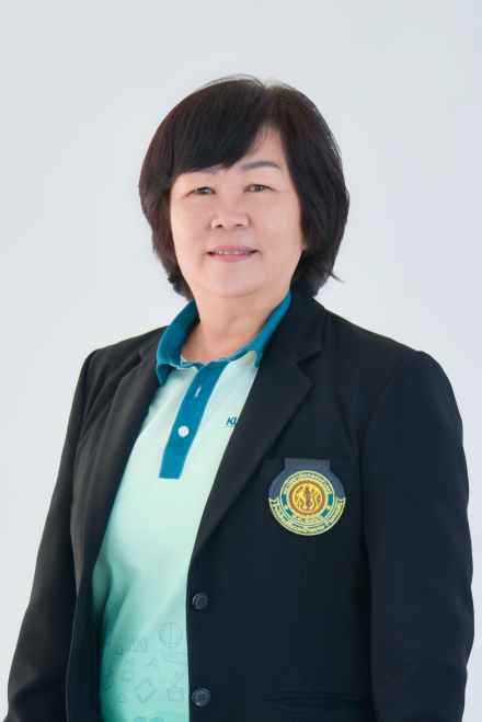 นางวนิดา บุญธรรม