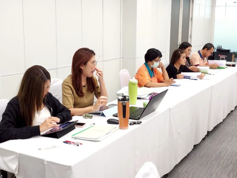 LINE_ALBUM_31768_251219_3